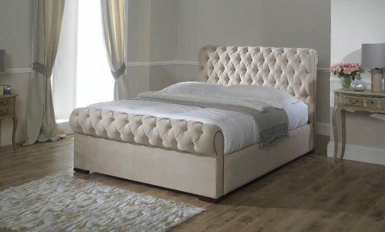 Windsor Sleigh Chesterfield Bed